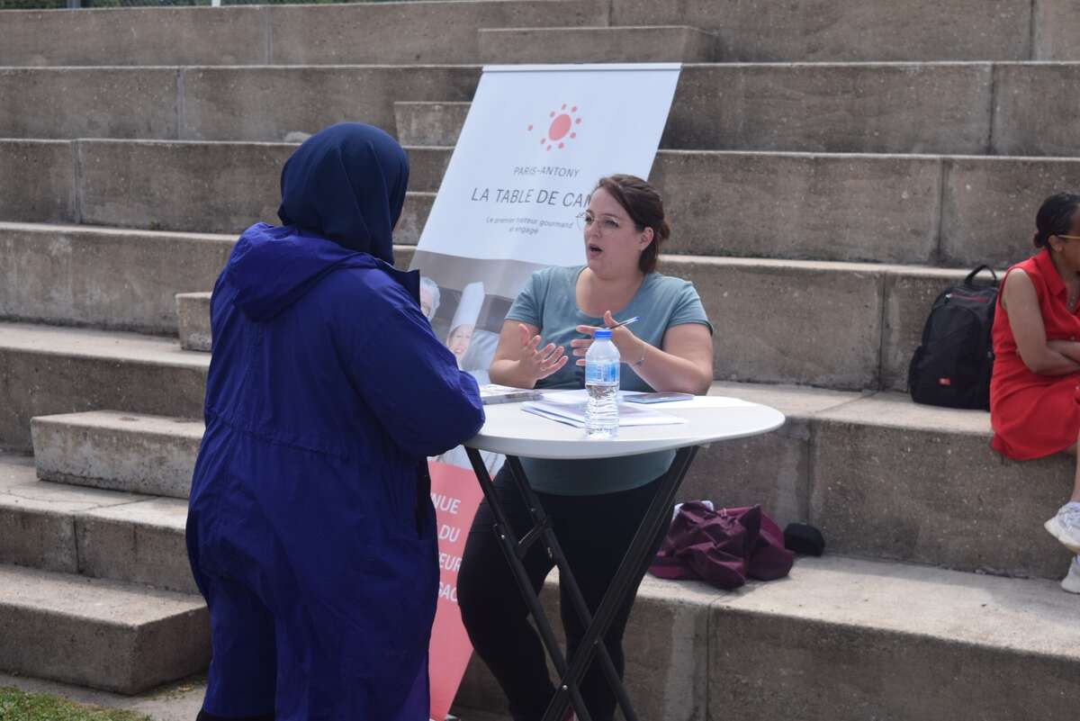 notre chargée d'insertion en plein recrutement 
